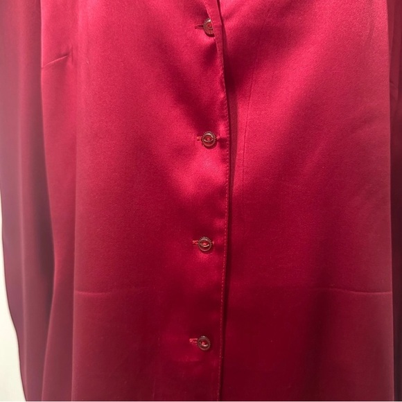 Elegant Red Real Silk Satin Women's Top - Picture 3 of 6